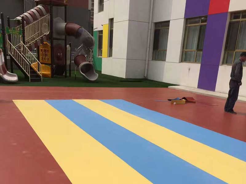 细分幼儿园塑胶地面市场，找寻更多机会